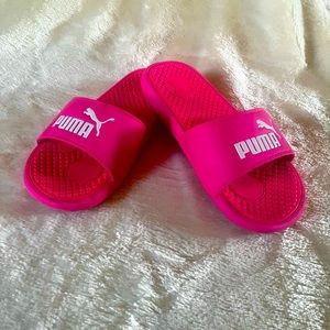 Puma slides Sz 7